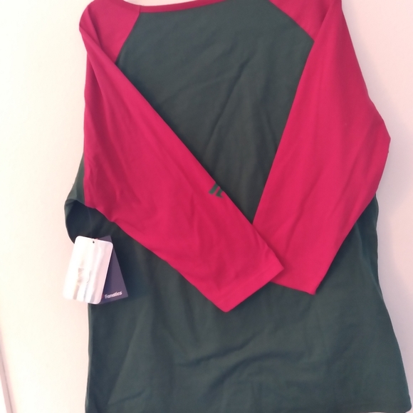 Minnesota wild shirt for women Size XL color green and red - Picture 14 of 14